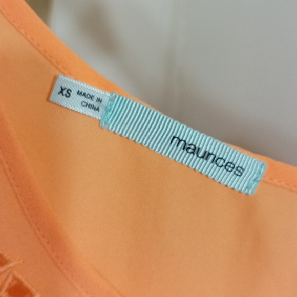 Maurices FLAWED embroidered tank top style blouse - Picture 3 of 7